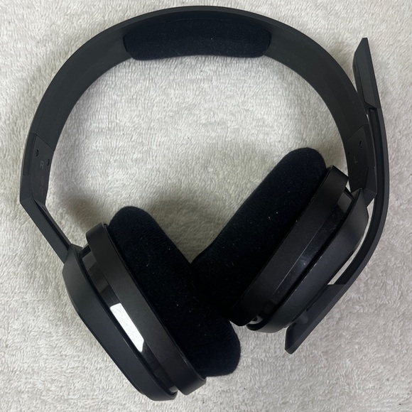 Astro A10 Wired Stereo Gaming Headset Sony PS4 PS5 Xbox One PC Nintendo Switch - Picture 11 of 16